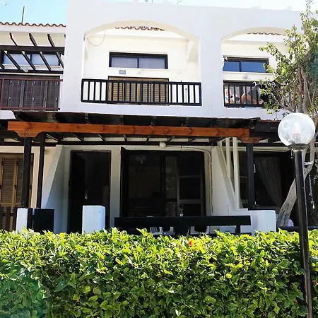 Ibiscus Gardens * Paphos